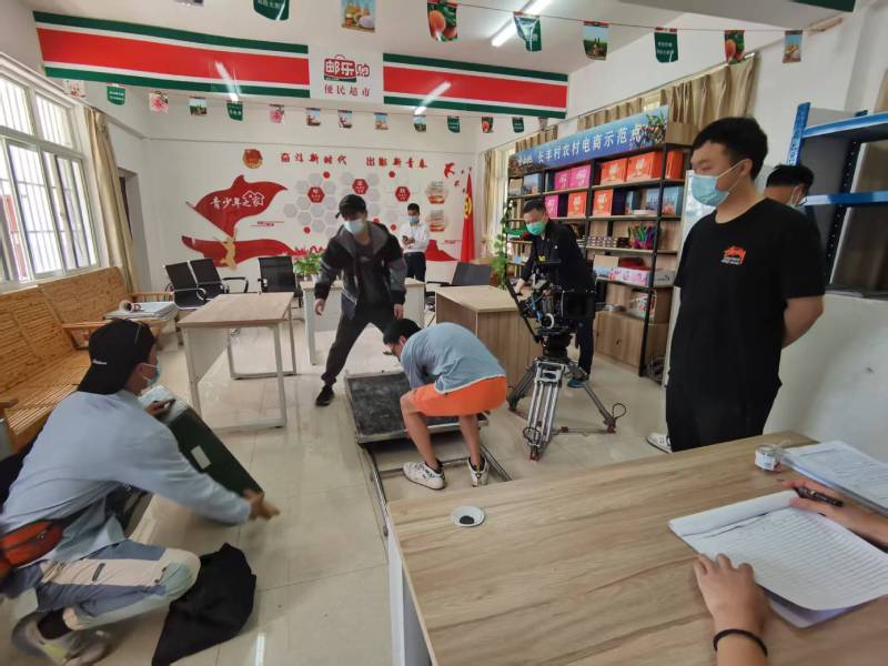 追星女孩心理学分析报告：日土县广告片拍摄公司揭秘饭圈应援式传播逻辑