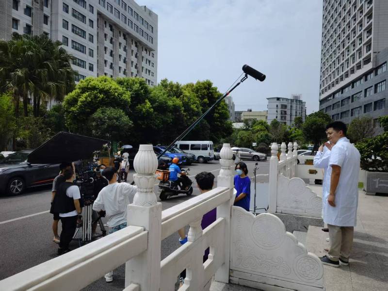 日土县广告片拍摄公司低成本实现高规格制作的诀窍